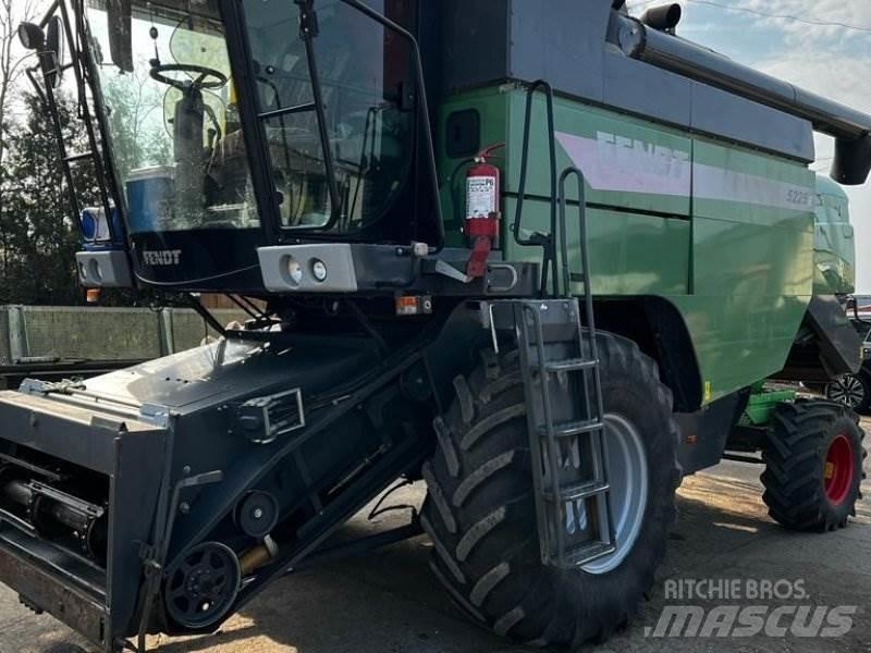 Fendt 5225 E Biçerdöverler