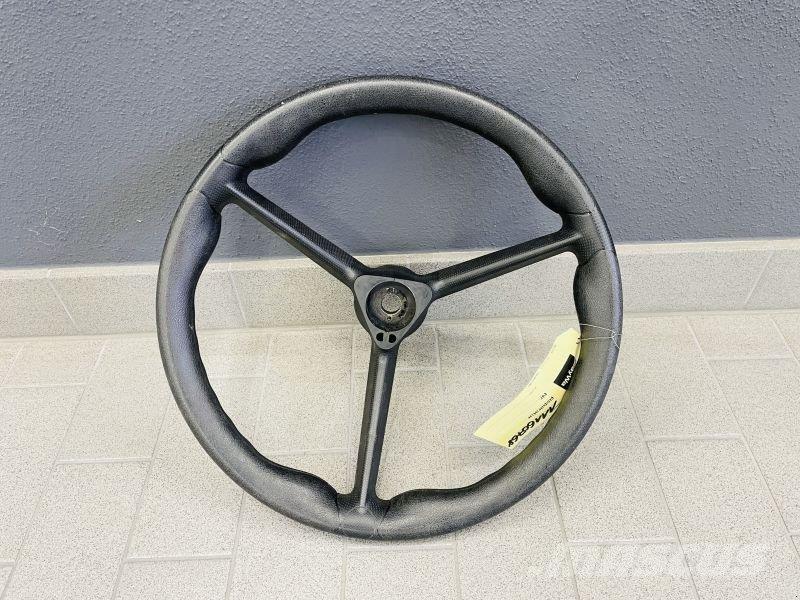 Fendt LENKRAD Traktörler