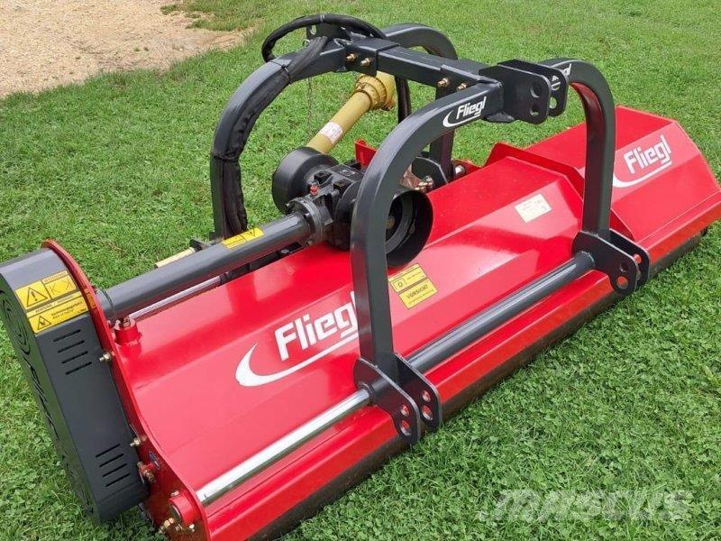 Fliegl 2200 Silaj makinasi