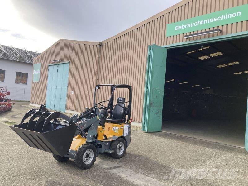 GiANT G 1200 Skid steer loderler