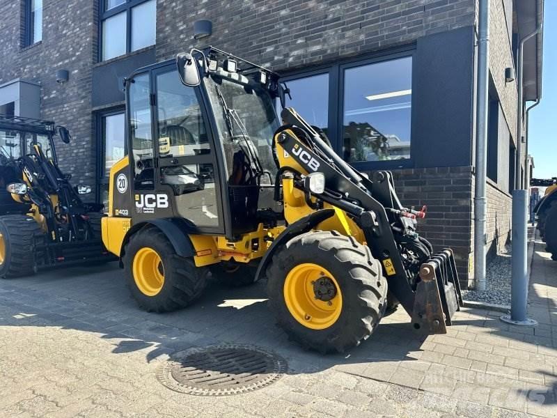 JCB 403 AGRI Ön yükleyici ve kazicilar