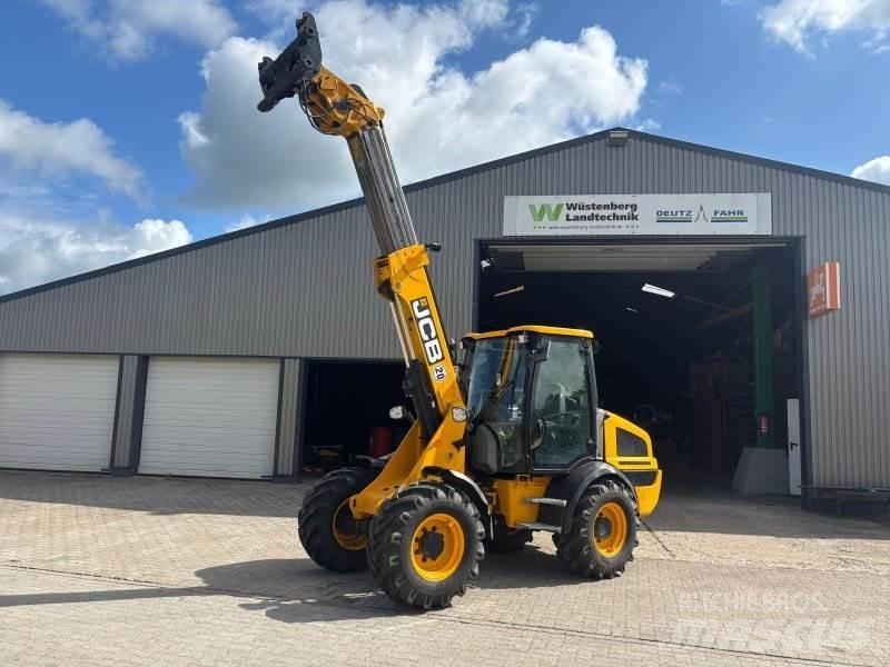 JCB TM 220 Tekerlekli yükleyiciler