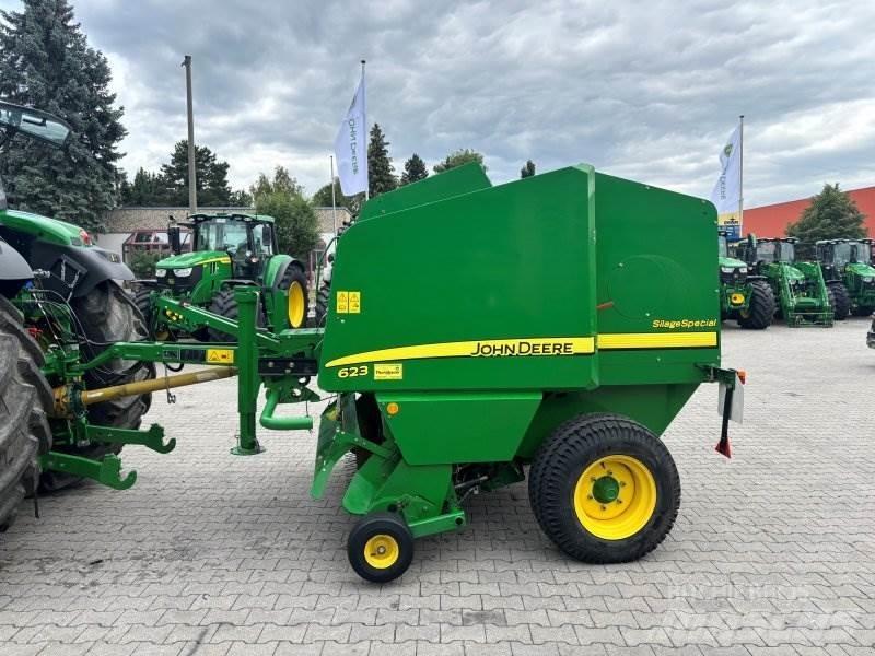 John Deere 623 Rulo balya makinalari