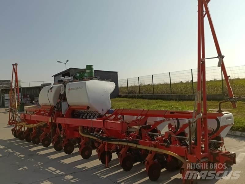 Kuhn Maxima 2 Diger ekim makina ve aksesuarlari
