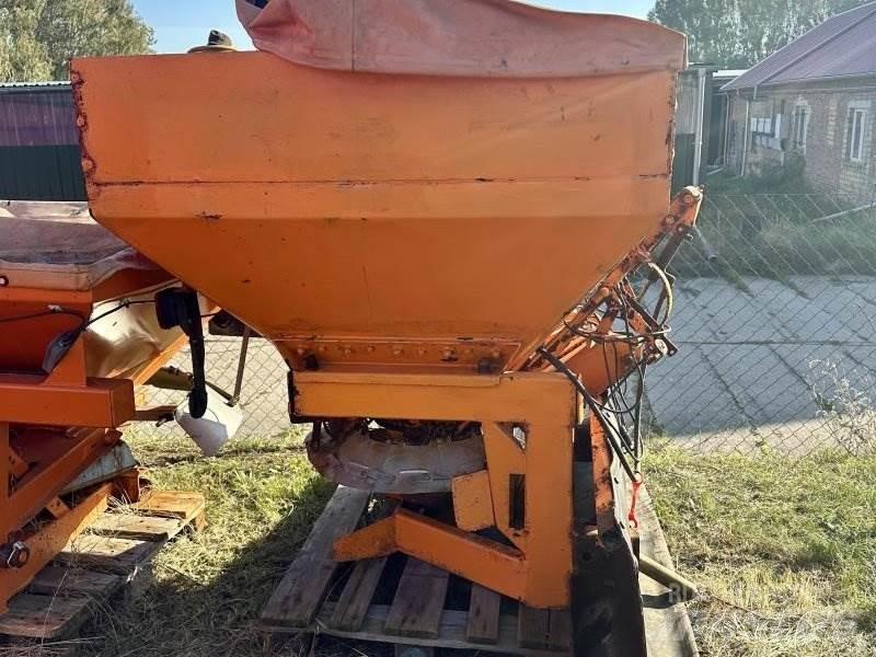 Rauch SA 601 Kum ve tuz serpiciler