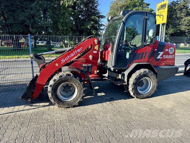 Schäffer 5680Z Tekerlekli yükleyiciler