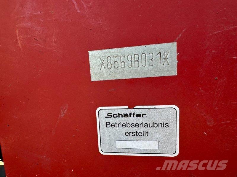 Schäffer 5680Z Tekerlekli yükleyiciler