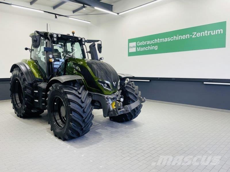 Valtra T215D Traktörler