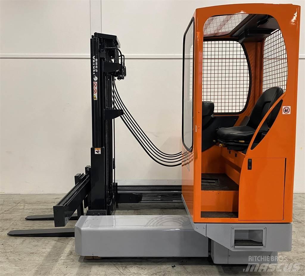Hubtex MQ 30 AC 4 yönlü reach truck
