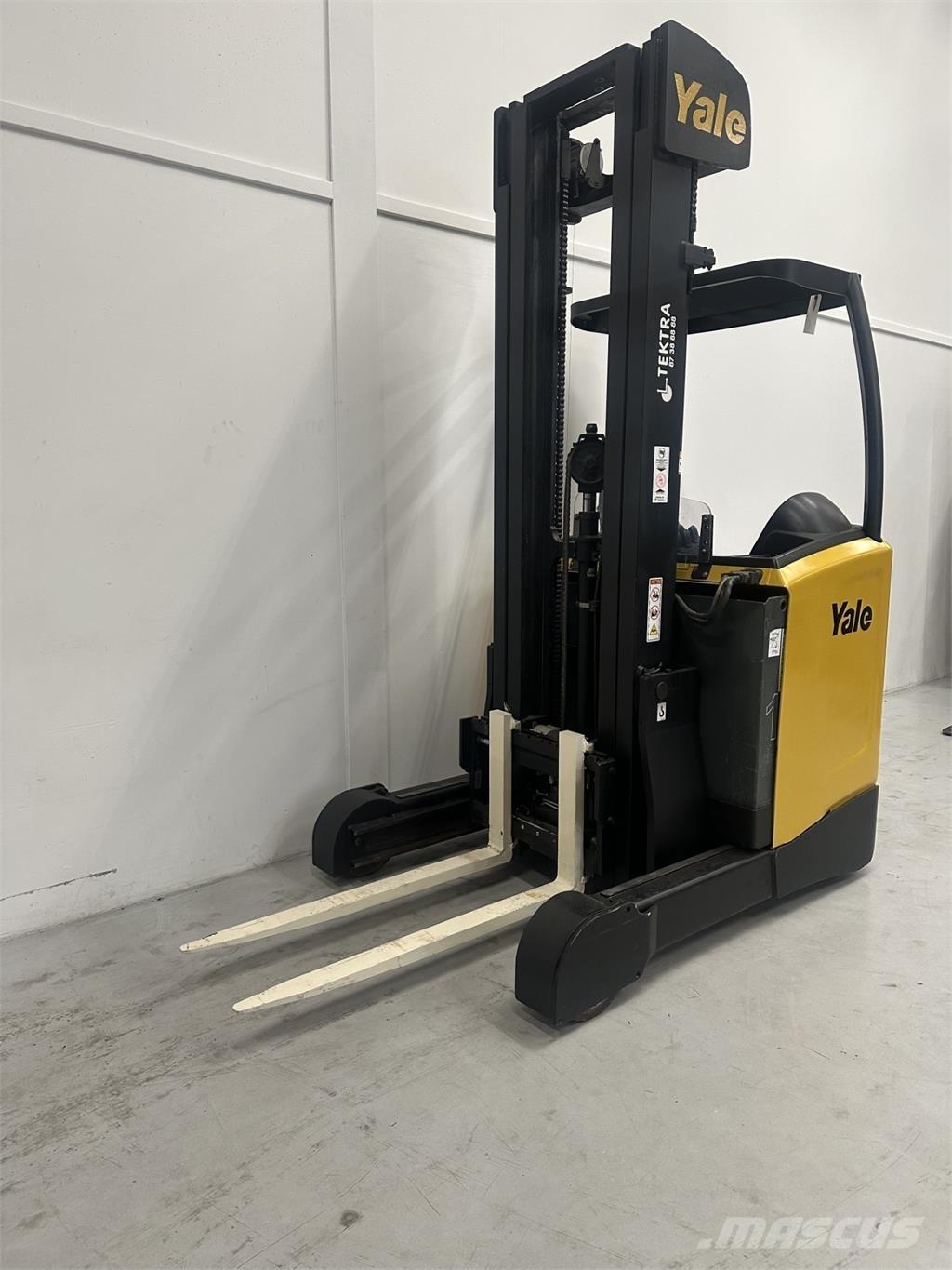 Yale MR14 Reach truck - depo içi istif araçları