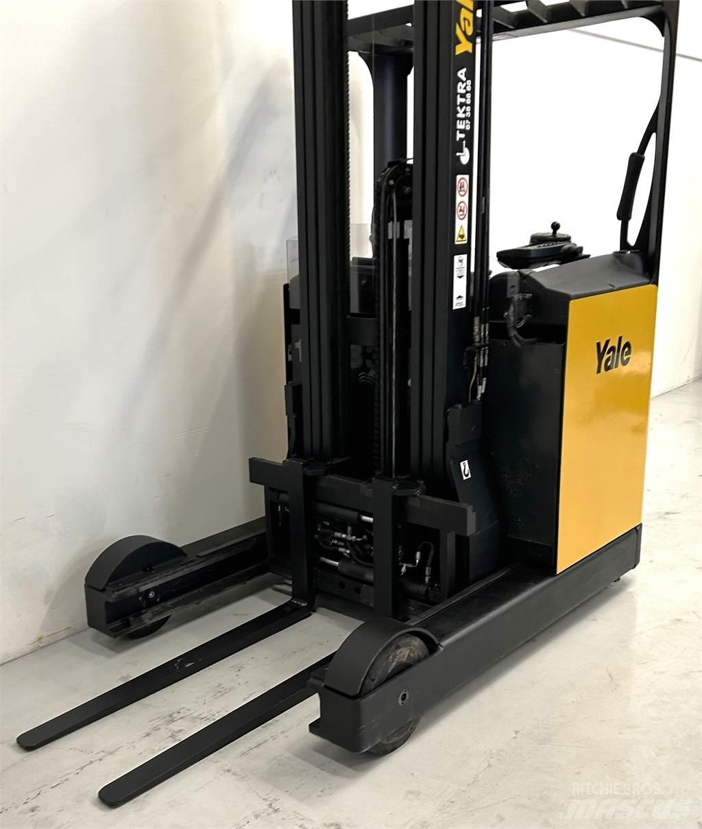 Yale MR16 Reach truck - depo içi istif araçları