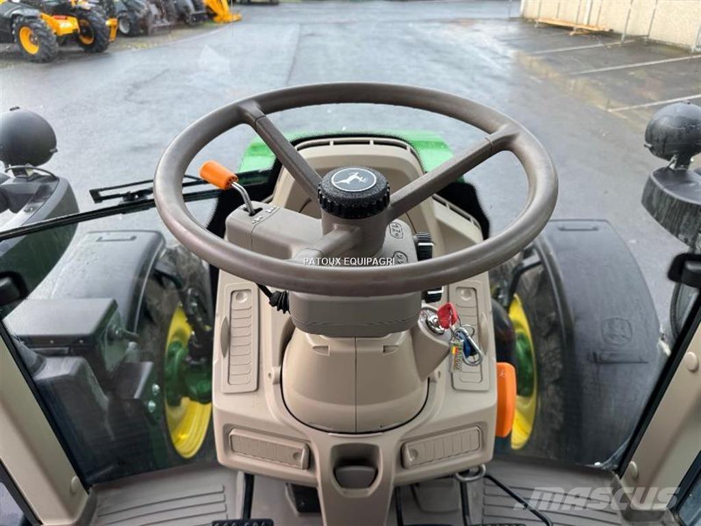 John Deere 6120M Traktörler