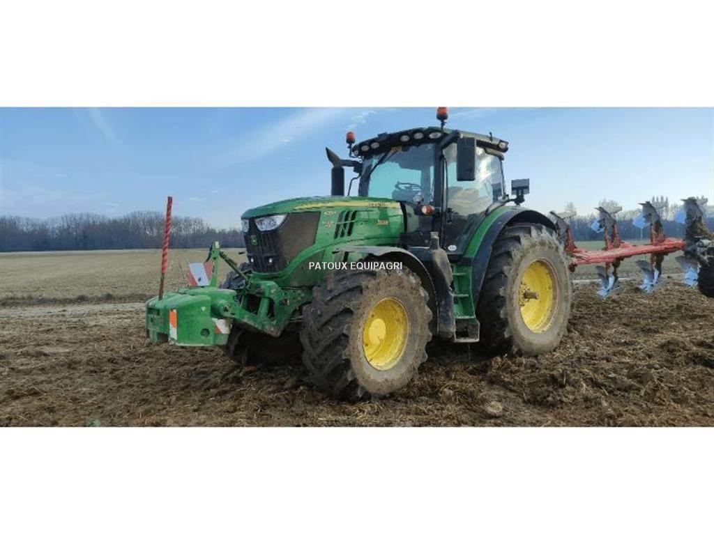 John Deere 6215R Traktörler