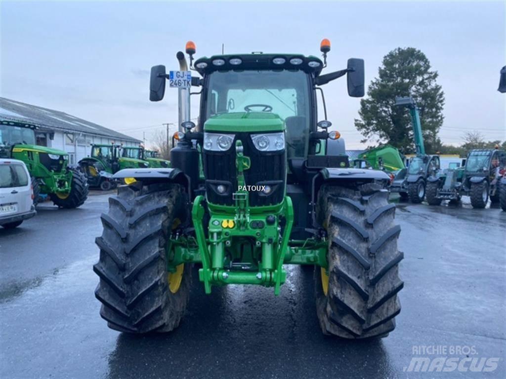 John Deere 6R215 Traktörler
