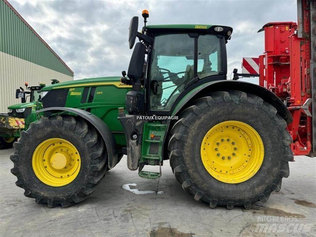 John Deere 6R250 Traktörler
