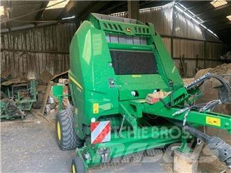 John Deere V461M Rulo balya makinalari