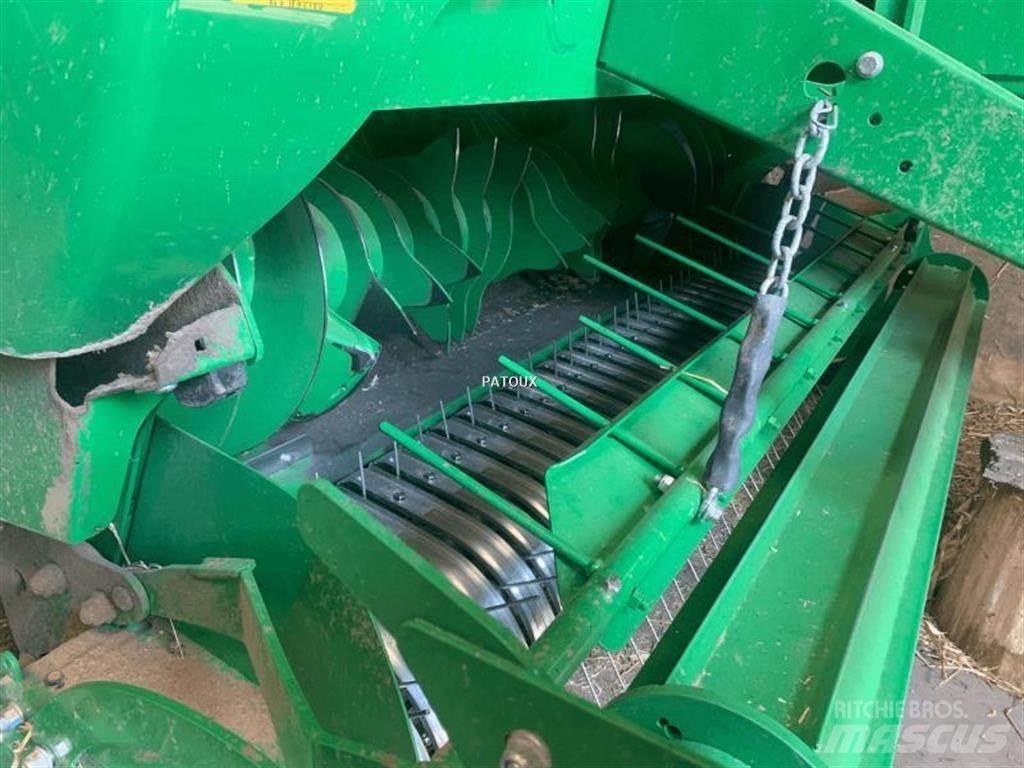 John Deere V461M Rulo balya makinalari