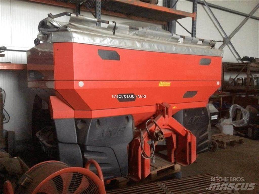 Kuhn AXIS50.1W Mineral gübre dagiticilar