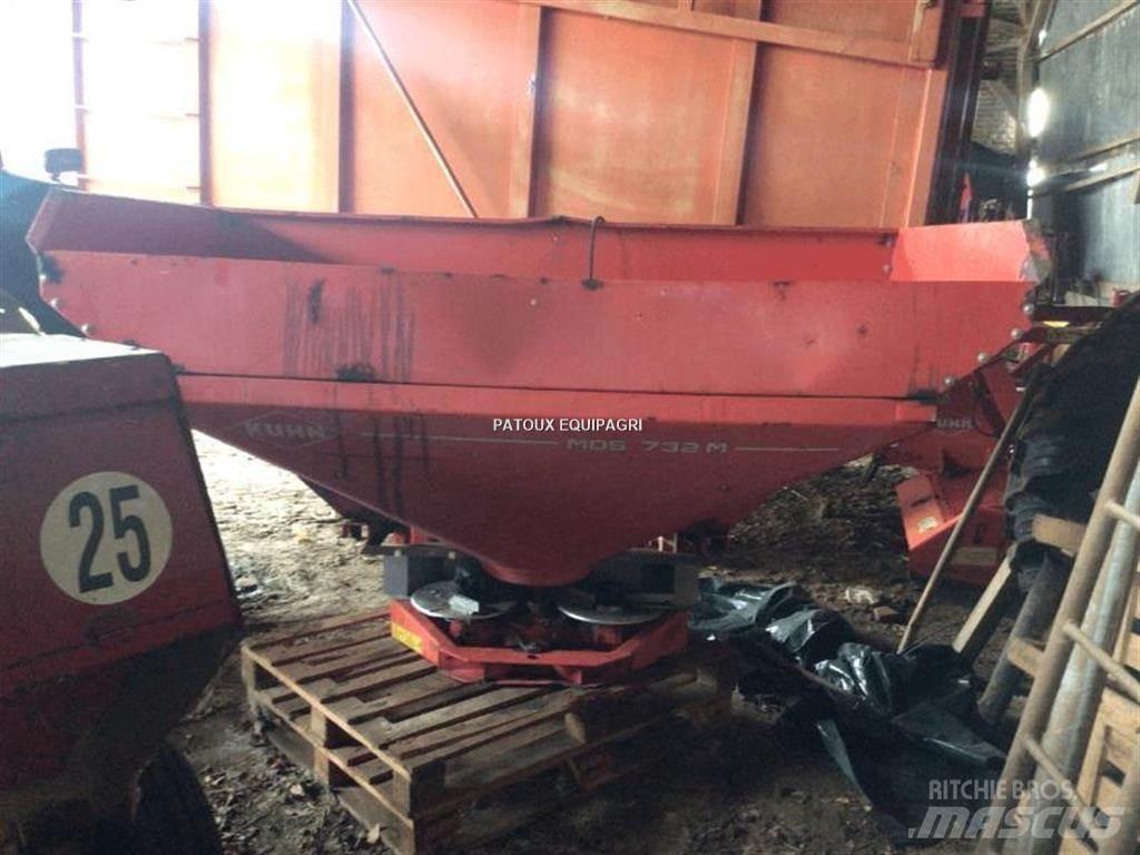 Kuhn MDS732 Mineral gübre dagiticilar