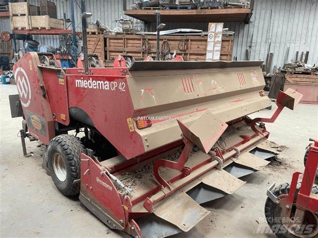 Miedema CP42 Patates ekme makineleri