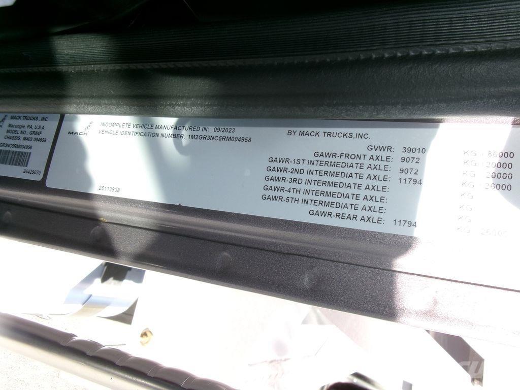 Mack GR64FR Damperli kamyonlar