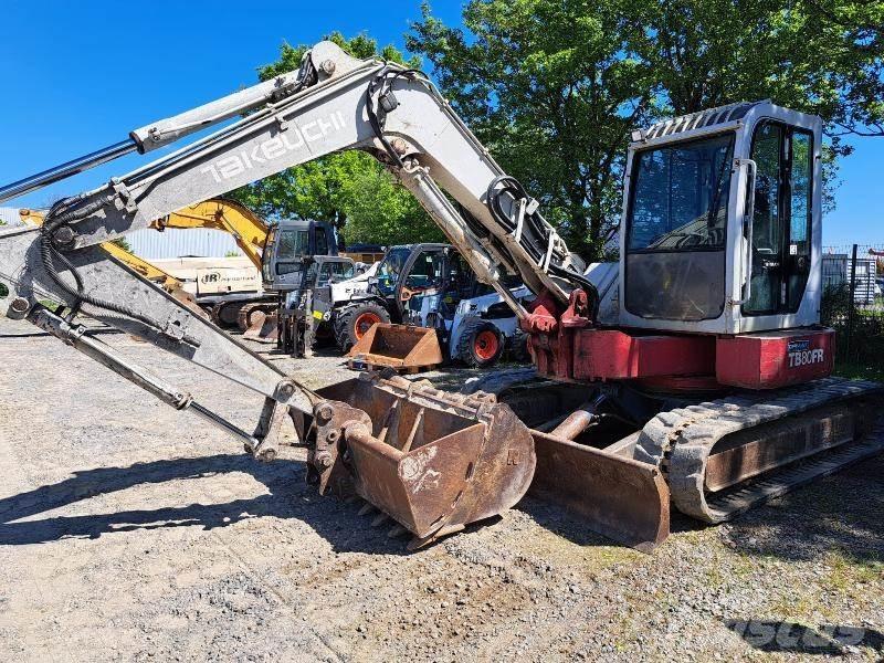 Takeuchi TB80FR Mini ekskavatörler, 7 tona dek