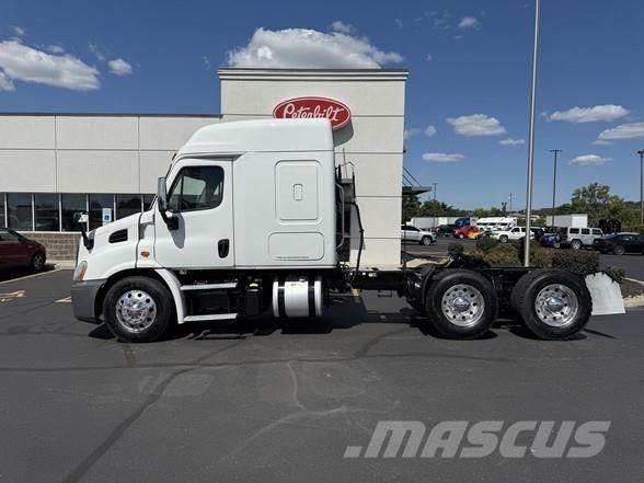Freightliner CASCADIA 116 Çekiciler
