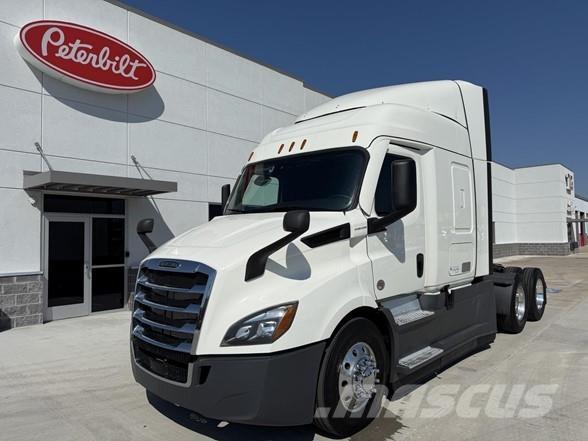 Freightliner CASCADIA 116 Çekiciler
