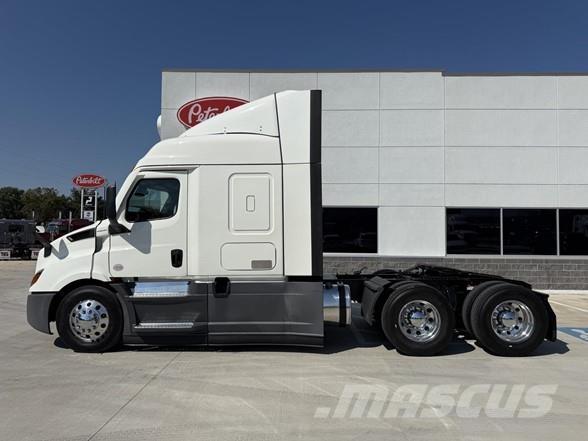Freightliner CASCADIA 116 Çekiciler