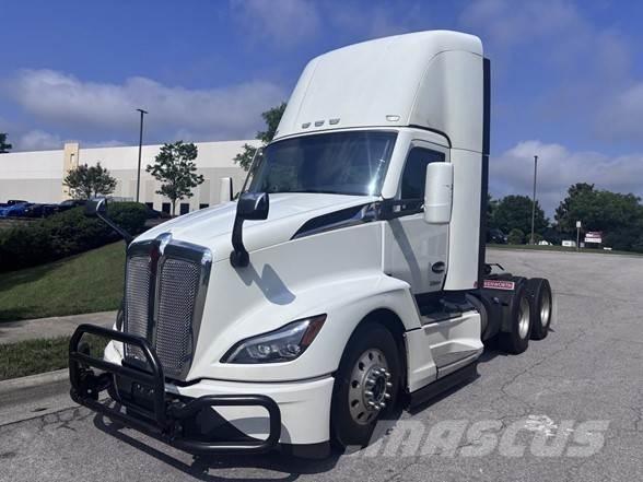 Kenworth T680 Çekiciler