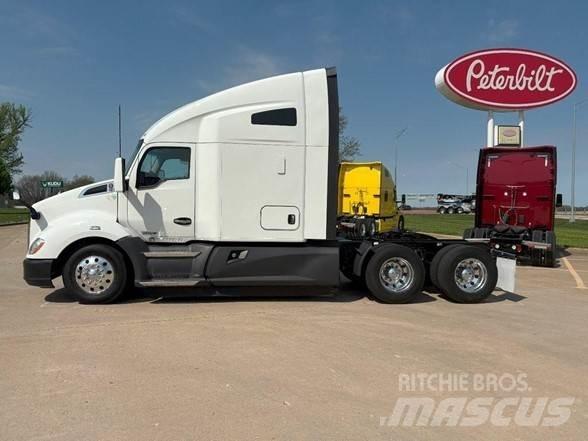 Kenworth T680 Çekiciler