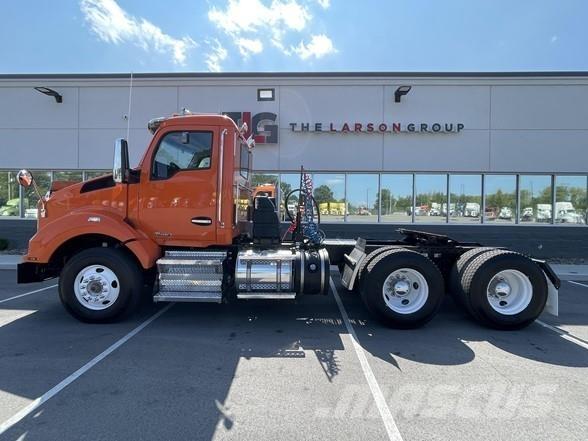 Kenworth T880 Çekiciler