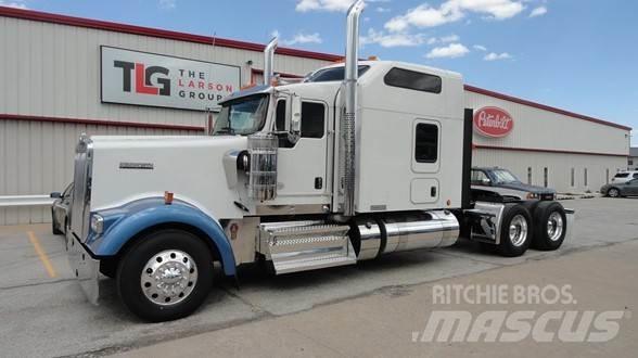 Kenworth W900L Çekiciler