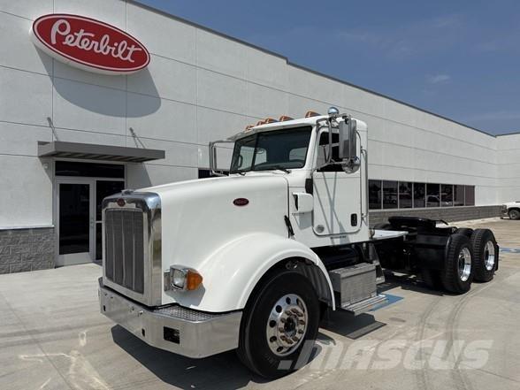 Peterbilt 367 Çekiciler