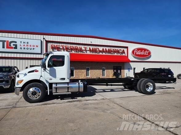 Peterbilt 536 Çekiciler