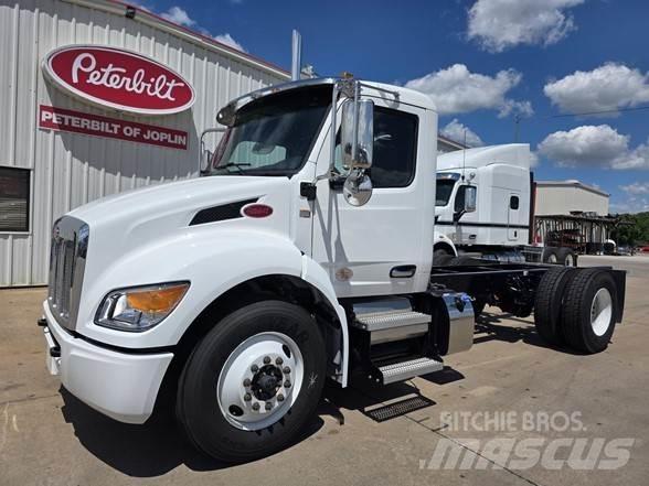 Peterbilt 536 Çekiciler