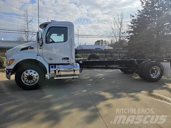 Peterbilt 536 Çekiciler