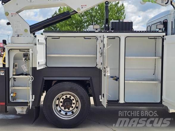 Peterbilt 536 Diger