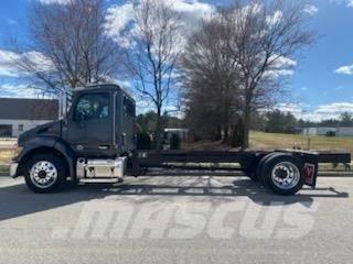 Peterbilt 536 Çekiciler
