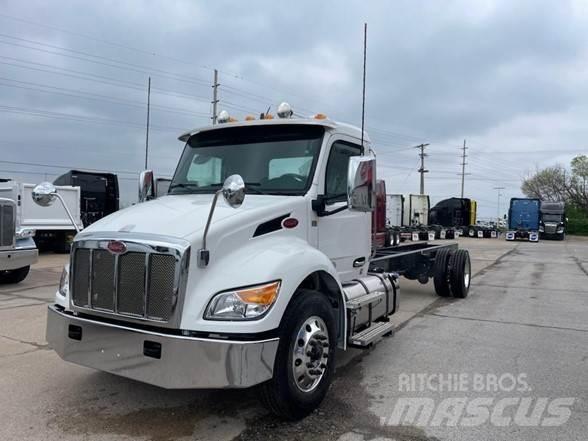 Peterbilt 536 Çekiciler