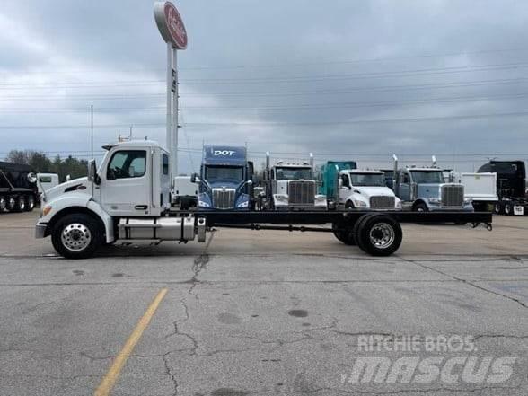 Peterbilt 536 Çekiciler