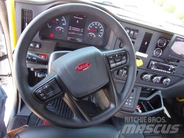Peterbilt 536 Diger
