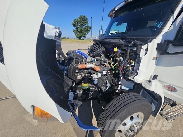 Peterbilt 536 Flatbed kamyonlar