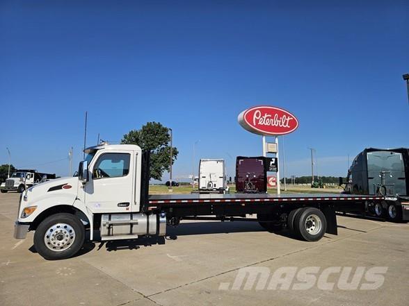 Peterbilt 536 Flatbed kamyonlar