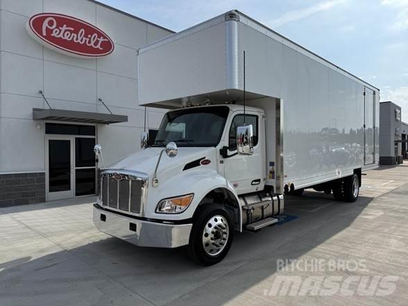 Peterbilt 536 Kapali kasa kamyonlar