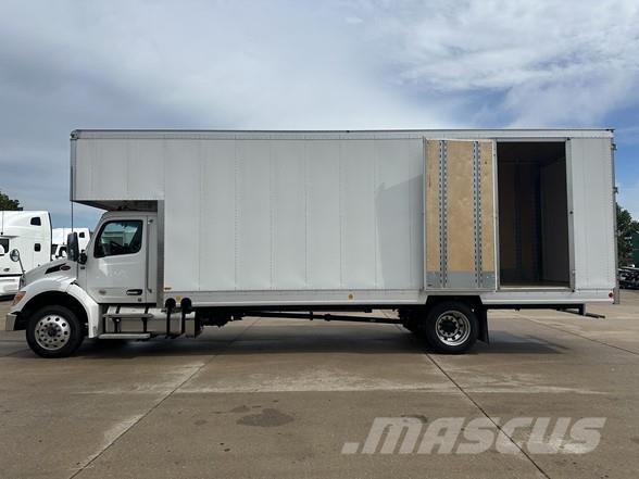 Peterbilt 536 Kapali kasa kamyonlar