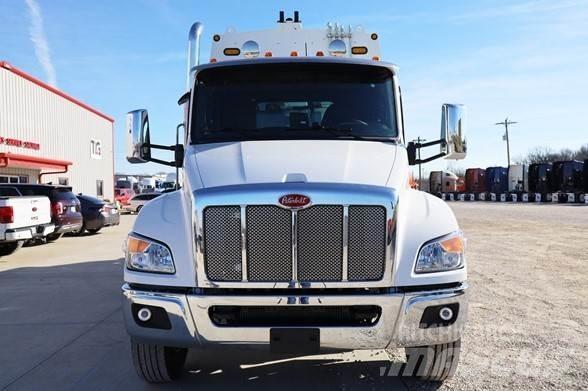 Peterbilt 537 Atik kamyonlari