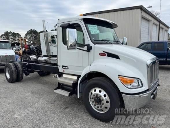 Peterbilt 537 Çekiciler