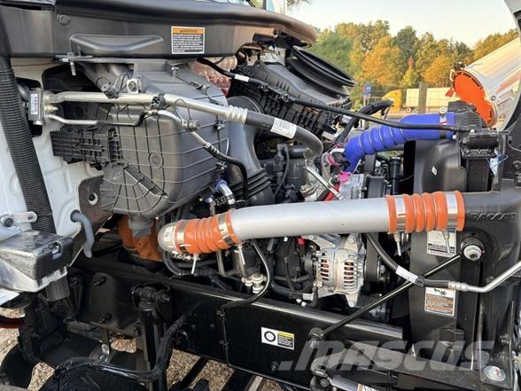 Peterbilt 537 Çekiciler