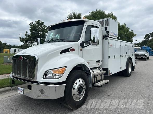 Peterbilt 537 Diger